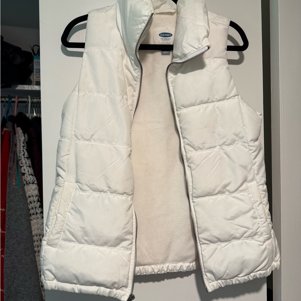 Old Navy Ivory Quilted Vest